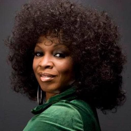 Barbara Tucker